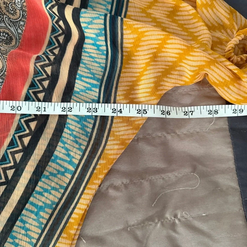 Multicolor Patterned Women's Top - Picture 8 of 8
